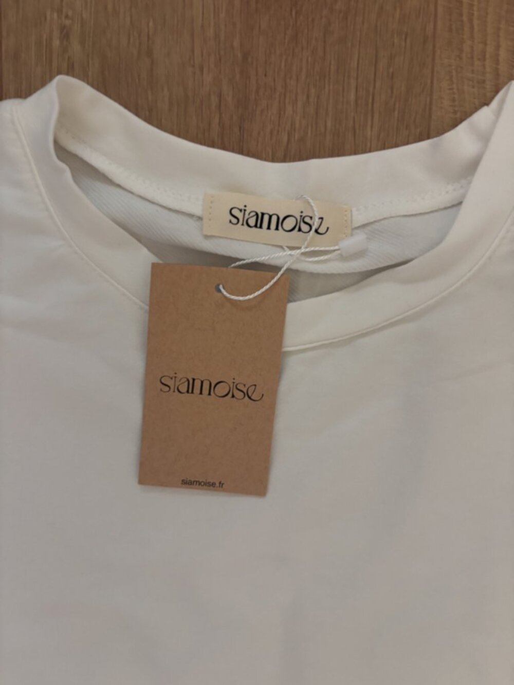 NWT French Designer Cotton T-Shirt with Lace Sleeves - Picture 7 of 7
